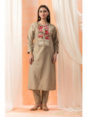 Beige color option, Currently selected