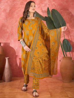 Vastramyaa - Women Mustard and Brown Floral Printed Kurta with Trousers & Dupatta (Set of 3)