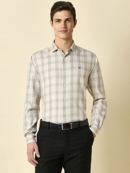 Allen Solly - Men Cream Slim Fit Checks Full Sleeves Formal Shirt