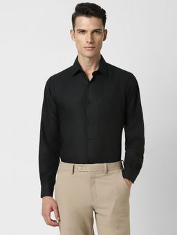 Van Heusen - Men Black Regular Fit Textured Full Sleeves Formal Shirt