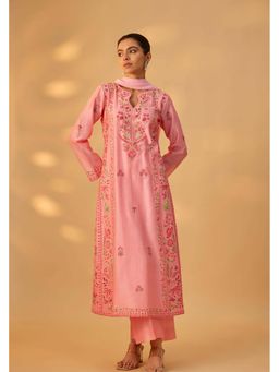 THE AARYA - Husn Women Pink Hand Woven Thread Embroidery Kurta with Pant and Dupatta