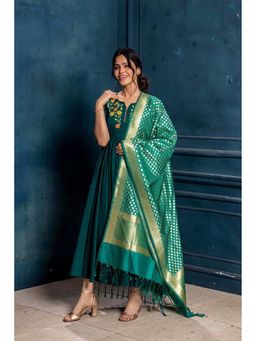 MONK & MEI - Women Green Brocade Benarasi Dupatta