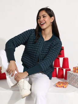 Campus Sutra - Women Teal Blue Creased Ripple Quilted Puffer Jacket