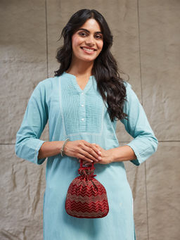 Fabindia - Women Maroon Embroidered Potli Bag (Free Size)