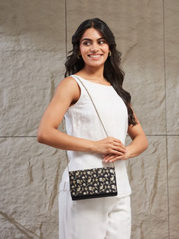 Fabindia - Women Black Woven Clutch (M)