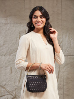 Fabindia - Women Black Embellished Clutch (L)