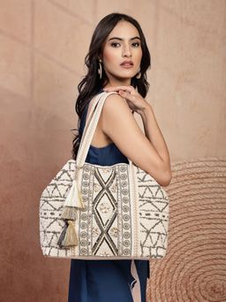 Anekaant - Women Ivory Shell Embellished Jacquard Shoulder Bag (One Size)