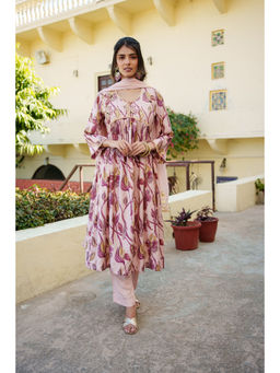 Vaasva Jaipur - Women Nude-Pink Muslin Embellished Kurta Pants and Dupatta (Set of 3)