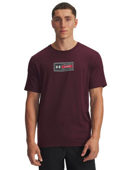 Under Armour - Maroon Solid Regular Fit T-shirt