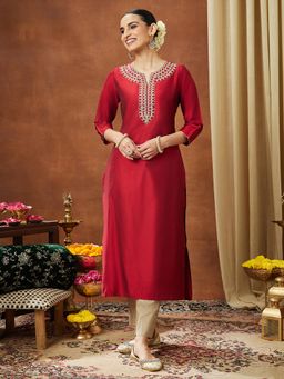 Janasya - Women Maroon Chanderi Kurta