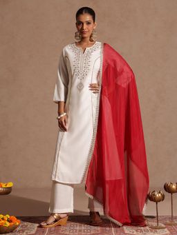 Janasya - Women Off White Chanderi Kurta and Pyjama with Dupatta