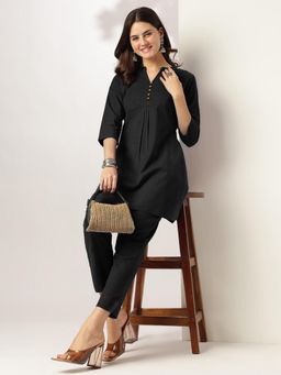 Janasya - Women Black Cotton Kurta and Pyjama Co-Ord Set
