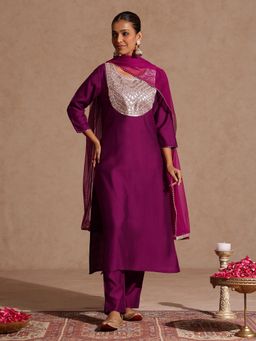 Janasya - Women Purple Silk Blend Kurta and Pyjama with Dupatta