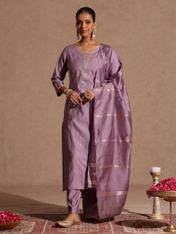 Janasya - Women Lavender Silk Blend Kurta and Pyjama with Dupatta