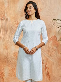 Vastramay - Women White Cotton Kurta