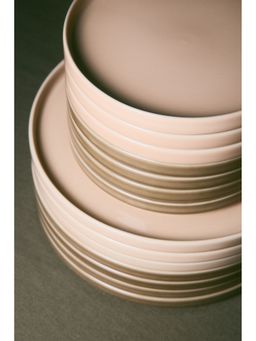H&M - Pink 2-Pack Stoneware Mid Starter Plates