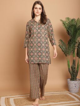 Indreams - Printed Pure Cotton Mandarin Collar Night suit (Set of 2)