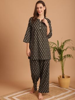 Indreams - Geometric Printed Pure Cotton Night suit (Set of 2)