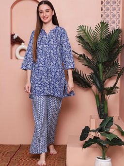 Indreams - Women Printed Pure Cotton Night suit (Set of 2)