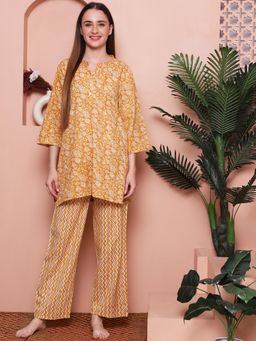 Indreams - Women Printed Pure Cotton Night suit (Set of 2)