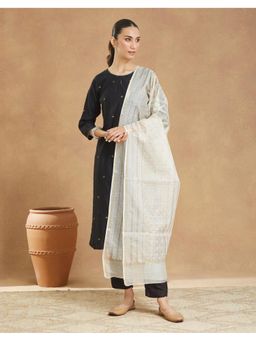 Fabindia - Natural Silk Blend Hand Block Printed Dupatta