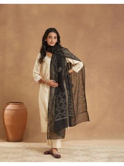 Fabindia - Cotton Silk Hand Embroidered Black Dupatta