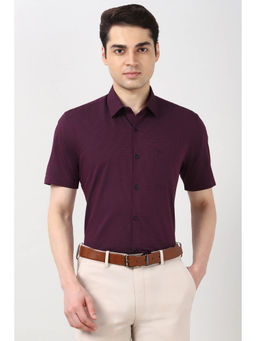 Peter England - Men Maroon Regular Fit Half Sleeves Formal Shirt