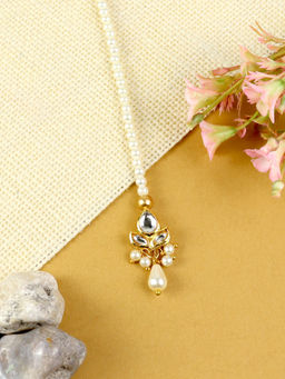 Asthetika Kids - White Kundan Stone Petals Maang Tikka (7-12 Years)