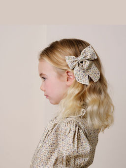 EARLY SUNDAY - Beige Audrey Cotton Satin Miny Flowers Print Clip (16 Years and above)