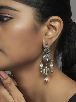 Divas Mantra - Gravity Triangle Bird Motif Earrings with Red & Green Spinel Stones and Pearls