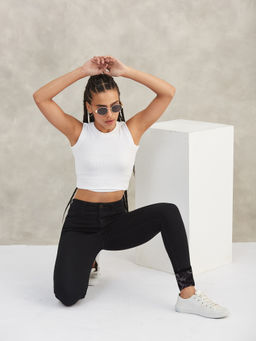 DOLCE CRUDO - Womens Black High Rise Slim Fit Regular Length Stretchable Denim Jeans