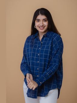 The Indian Ethnic Co. - Ruhi Blue Dabu Slub Cotton Straight Shirt