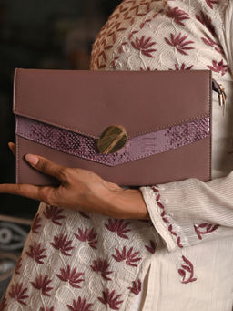 Odette - Mauve Snake Textured Solid Sling Bag Clutch
