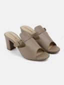 Taupe color option, Currently selected