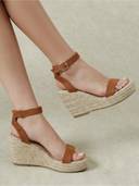 Brown color option