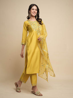 Heeposh - Zari Work Embroidered Yoke Kurta and Pants with Dupatta (Set of 3)