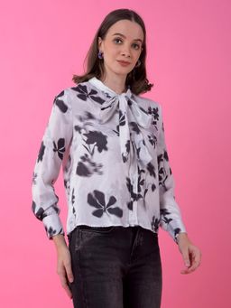 CRIMSOUNE CLUB - Women Black Floral Print Tie-Up Top