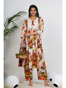 Vbuyz - Round Neck Floral Kurta with Palazzo (Set of 2)