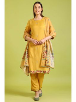 W - Round Neck Embroidered Kurta with Pant and Dupatta (Set of 3)