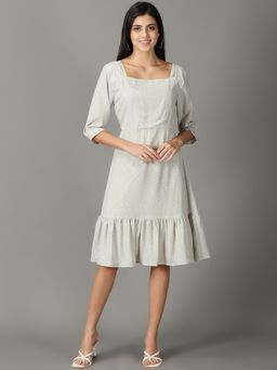 SHOWOFF - Womens Printed Square Neck Grey Knee Length Dress