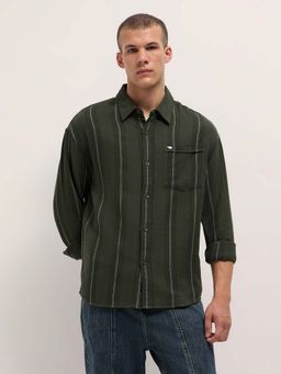 The Bear House - Men's Dark Green Relaxed Fit Stripes Cotton Casual Shirt