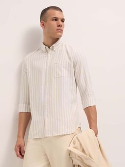 The Bear House - Men's Beige Slim Fit Stripes Cotton Casual Shirt