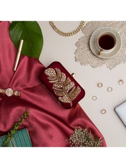 THE TAN CLAN - Afrah Hand Embroidered Leaf Clutch