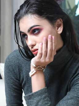 Odette - Layered Exquisite Pearl Bracelet