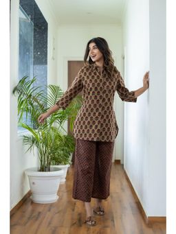 FEATHERS CLOSET - Mesh Brown Collared Pure Cotton Top with Pant (Set of 2)