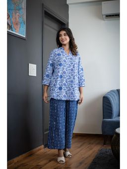 FEATHERS CLOSET - Blue Jaal Back Pleated Indigo Pure Cotton Top with Pant (Set of 2)