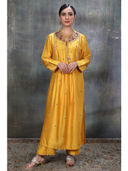 Mustard color option