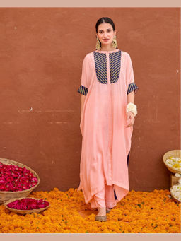 Taro India - Peach Dhara Kaftan with Pant