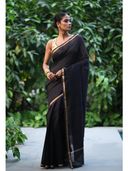 Black color option, Sold out, Currently selected