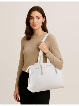FLYING BERRY - White Textured Handbag